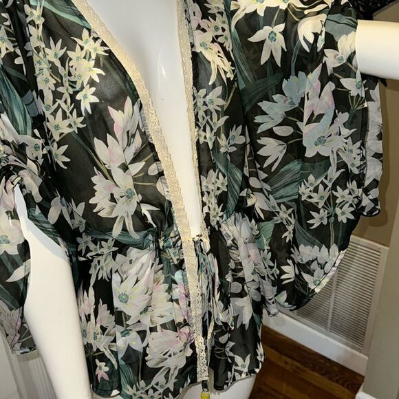 Miss Me Green tropical Floral Print Sheer Kimono Cardigan - Picture 7 of 11